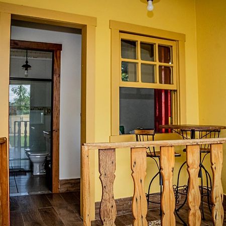 Flats Casa De Violeta Villa ทีราเดนเจส ภายนอก รูปภาพ