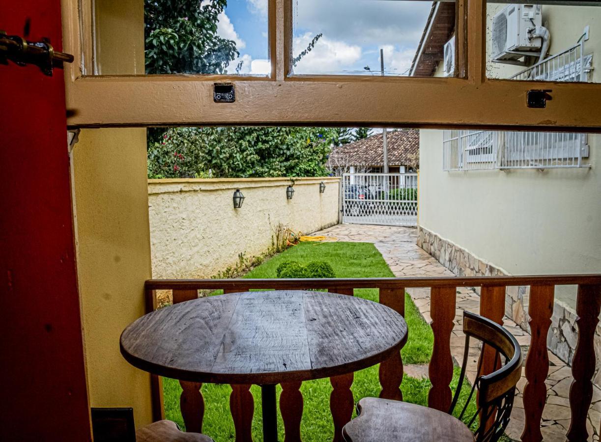 Flats Casa De Violeta Villa ทีราเดนเจส ภายนอก รูปภาพ